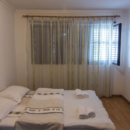 Hotel Ambiente Podgorica Buitenkant foto