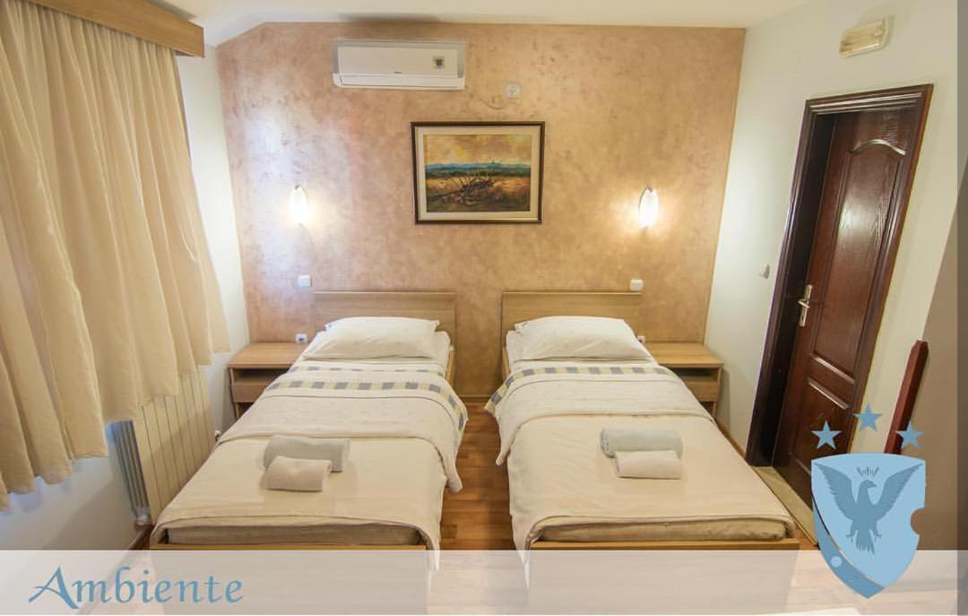 Hotel Ambiente Podgorica Buitenkant foto